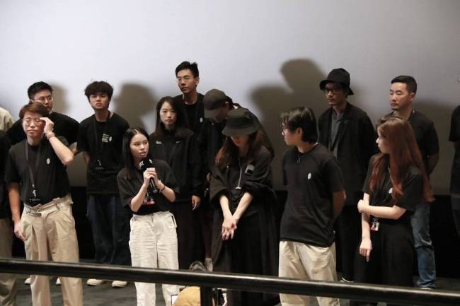 李梦出席FIRST青年电影展 主演《杀死孤独》挑战极限创作