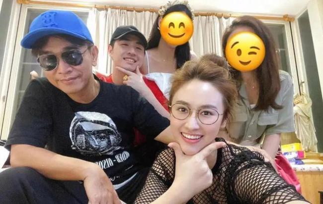 吴宗宪和34岁老婆已分居多年 自称很享受独处时光