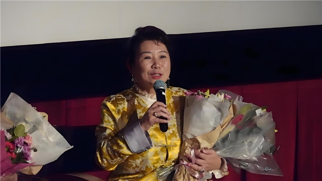 轰动好莱坞!胡玫导演携《红楼梦之金玉良缘》首登美国大银幕