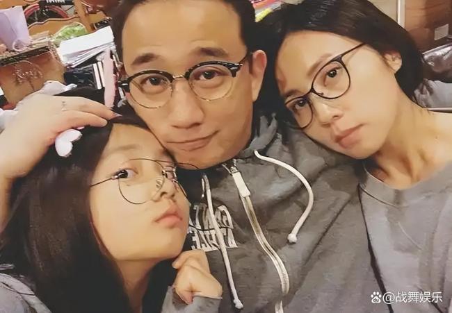 黄多多： 才女标签撞上叛逆人设，黄磊夫妇的算盘打错了？