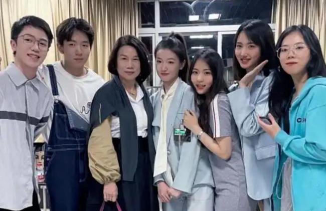 孟羽童称当时离职是太年轻了 真相曝光震动网络