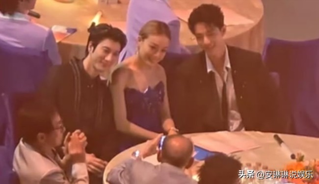 王力宏肖战容祖儿合照 湾区升明月晚会精彩瞬间