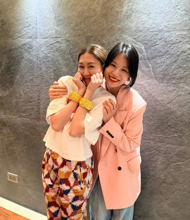 胡定欣否认怀孕!直言没生孩子压力 享受二人世界