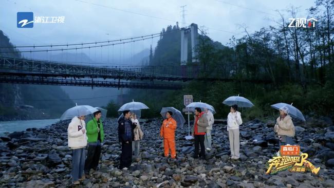 天路鑄豐碑，堅守見初心！《奔跑吧・天路篇》致敬山河築路人