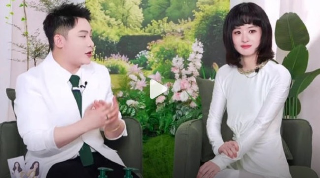 赵丽颖被主持人骗到的反应 吓成受惊小兔