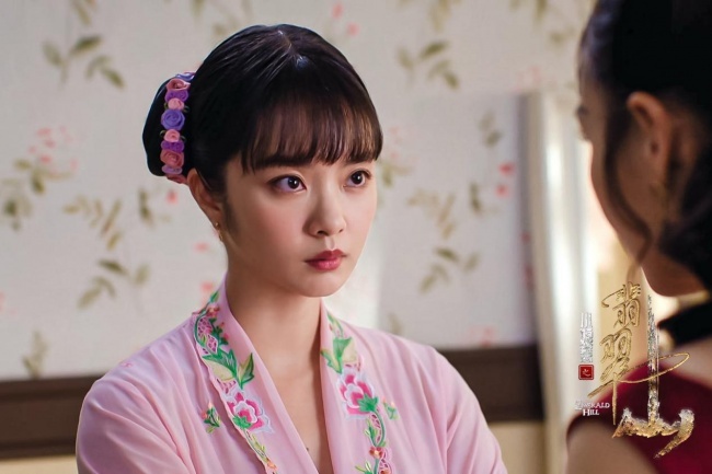 《小娘惹之翡翠山》热度飙升  黄暄婷凭“张安娜”交出亮眼口碑成绩单