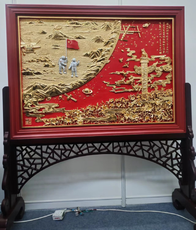 朱金漆木雕传承人严海斌