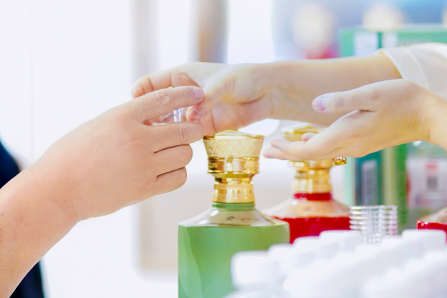 2025杏花村酒博会的“清香焦点”——杜牧以数十亿诚邀天下共饮！