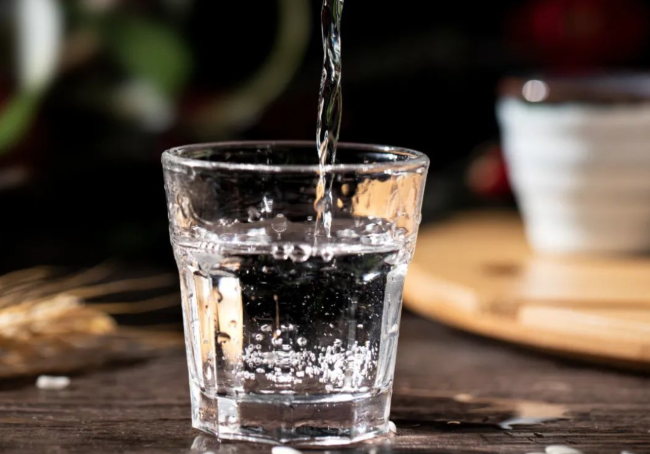 “急盼”返利,酒商疾呼厂家降低门槛