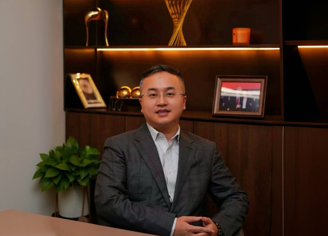 专访战斗蚂蚁创始人刘坤：安顿用“锁定-设计-击穿”跑出10倍增长
