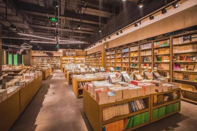 全国近60家门店全部崩盘！曾经最火网红书店倒闭，为啥没人同情？