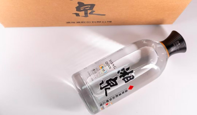 酒鬼酒湘泉新品登陆胖东来