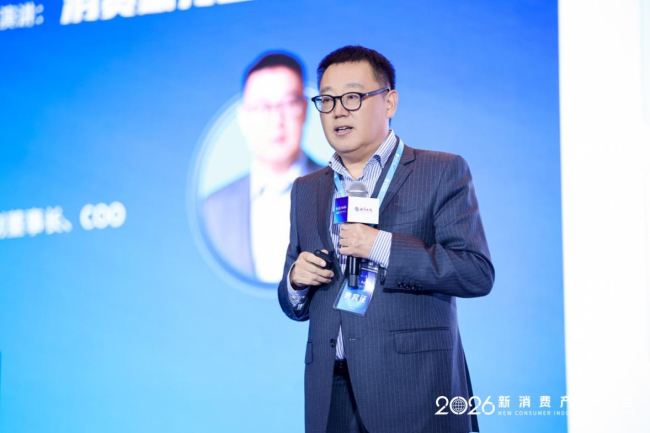 图为正大集团资深副董事长、COO侯孝海