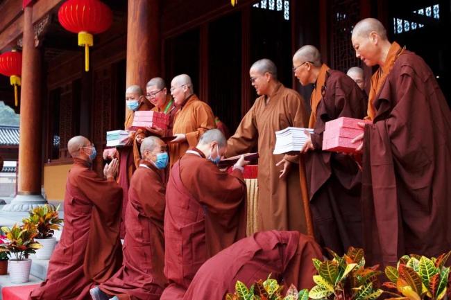 浙江慈云佛学院三坛亚部传戒法会圆满