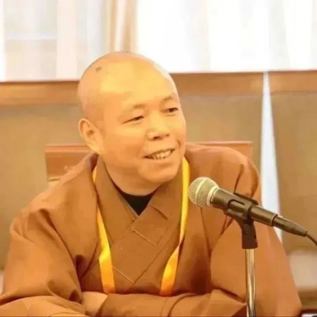 江苏省佛教协会领导班子成员热议《宗教活动场所管理办法》