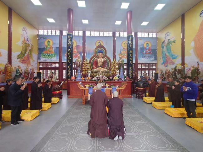 切记，学佛不要学成“孤家寡人”！