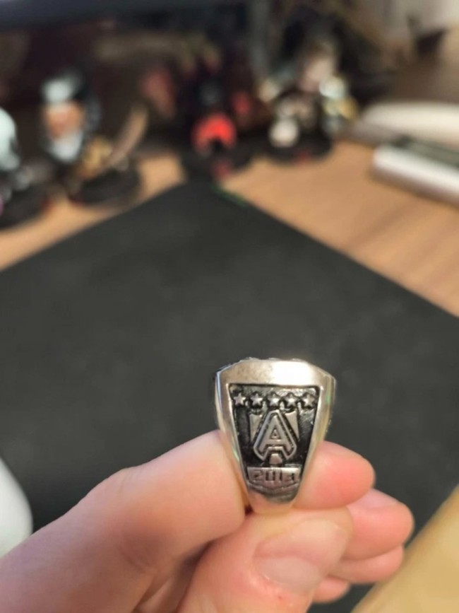 Dota2 ti3冠軍戒指被掛拍賣平台 7萬美元起拍無人問津