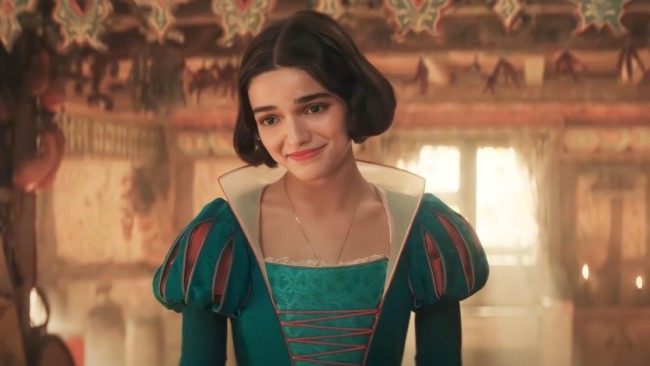 《白雪公主》真东说念主版演员泽格勒默示：思演女版哈姆雷特