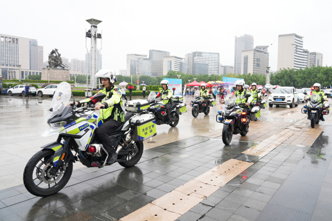 2025年龙岩市第十六届爱心送考大型公益活动正式启动