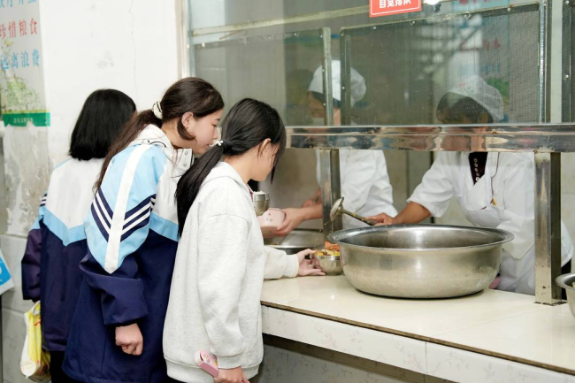 18年爱心坚守,百胜中国焕新乡村校园厨房