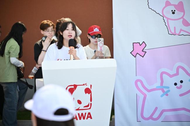 首都爱护动物协会举办第29届领养开放日,演员金晨爱心公益项目同步启动