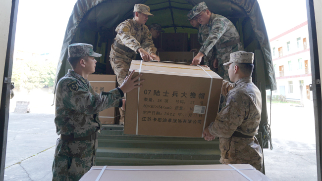 联勤官兵+基干民兵,干得漂亮!