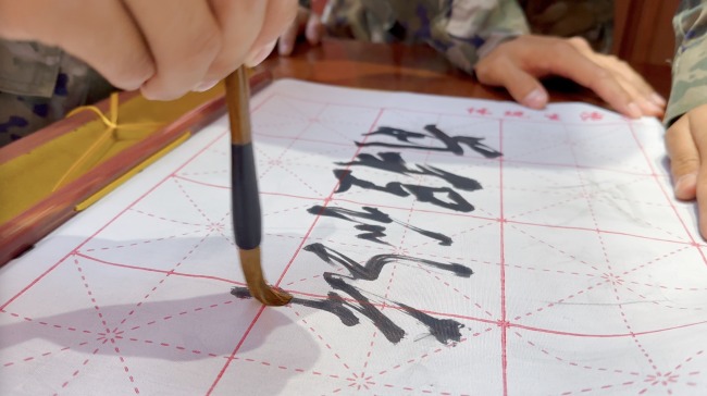 一睹军营兴趣小组各色风采