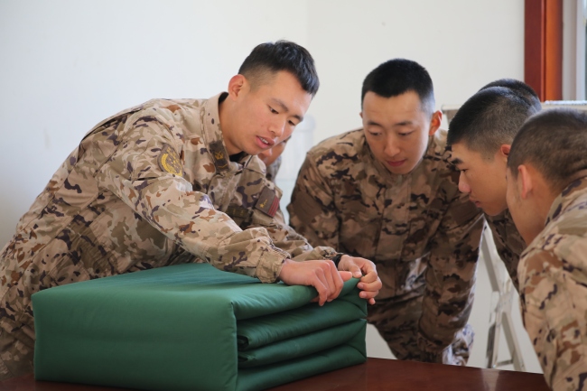 最好的年纪，幸运的是遇见“你”——我的新兵连班长