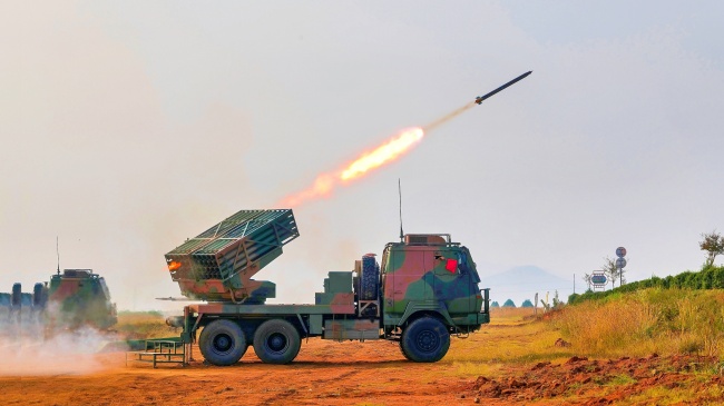 ▲车载火箭弹发射