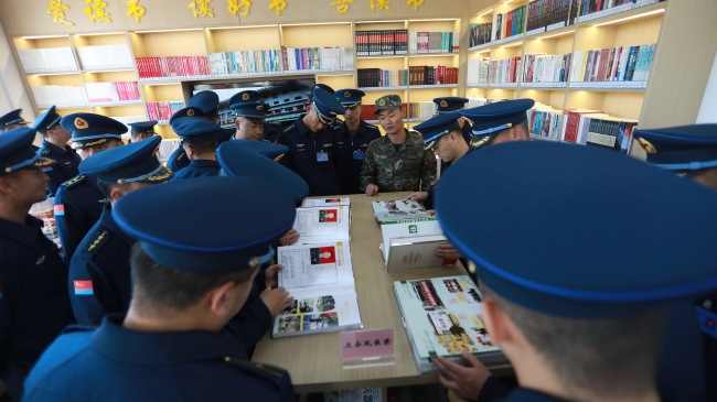 “培土墩苗”淬砺一线“带兵人”——中部战区空军某基地组织管理干部骨干暨保密业务集训