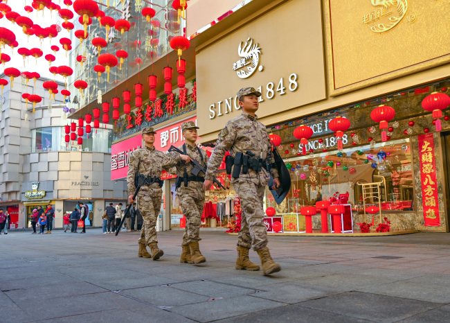 春节·新春新景开新宴，看取新年乐事绵