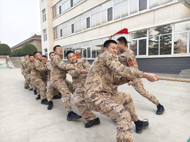 太热闹了!这些军营活动 让军营春节“燃起来