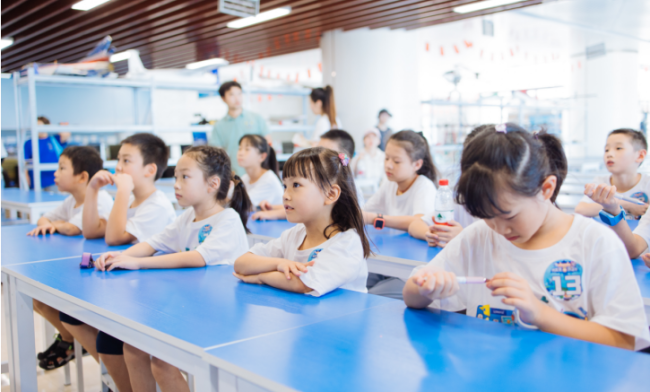这是一份10后暑期生活图鉴