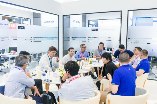 超大容量新品发布！楚能携“两度电625Ah大电池”亮相上海光伏与能源国际展会！