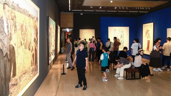 “极目楚天——湖北美术学院中国画与书法作品展”在中国美术馆开幕