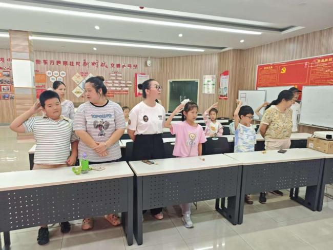 洪山区和平街道东方雅园社区  "学习国防科技·传播红色精神"科普活动
