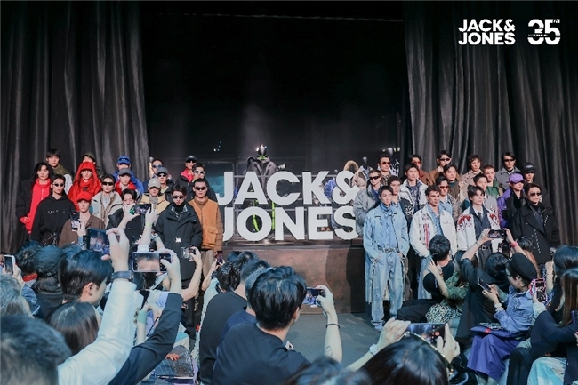 [ 向上穿越 · 无界新境 ] JACK & JONES 35周年时装秀