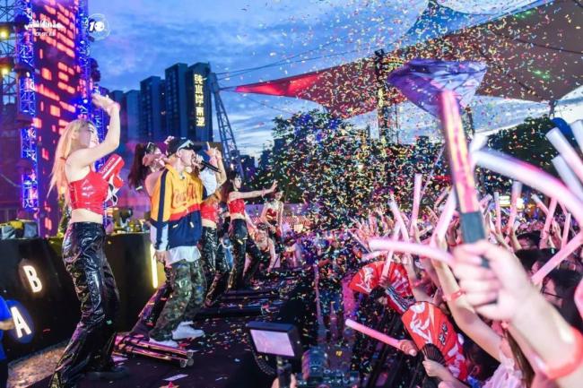 仪式感拉满！武汉第25小时跨年派对即将开启 天幕零点倒数、全民霸王餐通通都有