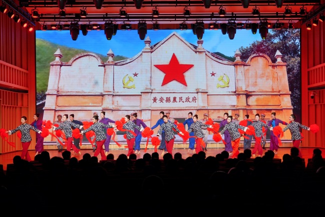 黄冈师范学院音乐党课《红旗漫卷大别山》全省高校推广宣讲在武汉大学首讲