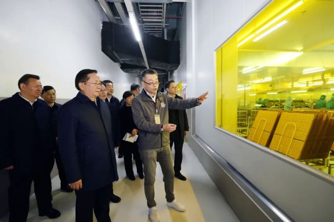 王忠林在黄石调研产业发展和稳增长工作时强调 加快建设武汉都市圈重要增长极 奋力打造鄂东区域中心城市