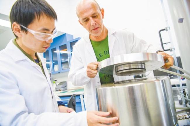 水稻自带“不怕热”基因，地下160公里处存在稀土富矿……  湖北6项重大研究成果“从0到1”