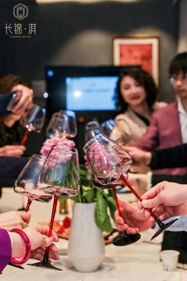 品鉴燕窝臻味,邂逅高级定制之美——岁末温情雅聚沙龙圆满落幕