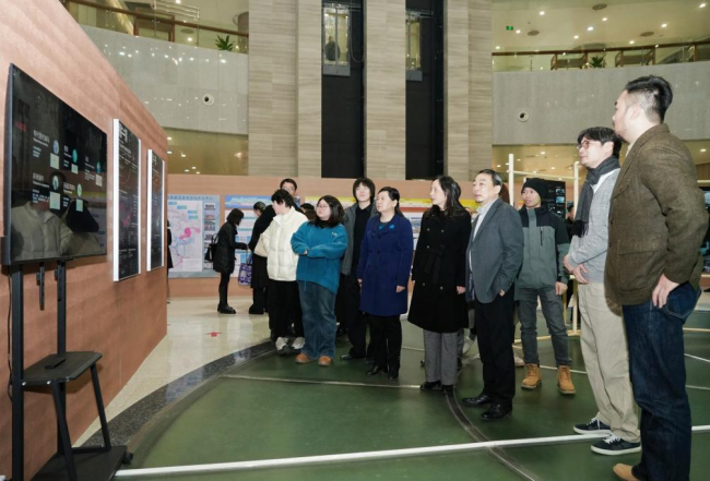 “江流平野·长江生态数据之境”主题展览在湖北省图书馆开幕