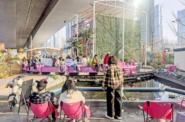 从“影子空间”到“金角银边”  武汉桥下空间焕新升级