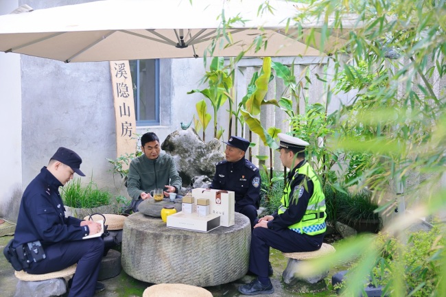 大冶公安守护北纬30度黄金产茶带