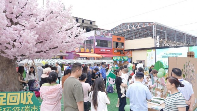 蔡甸区生活垃圾分类主题市集热闹开市