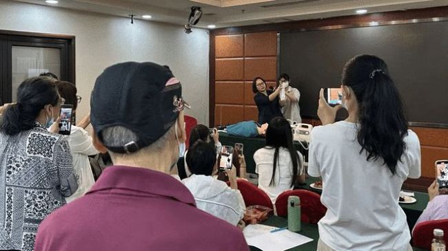 进行患者宣教