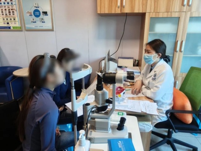 双生同心,视界蜕变|超高度近视双胞胎携手摘镜,在洛阳博爱眼科解锁 1.0 高清新人生
