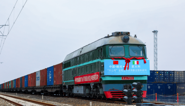 新疆精河発の中央班列「天山号」 海陸複合一貫輸送新モデルを開始