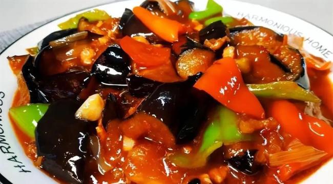 10分钟做红烧茄子，省油又健康，比饭店味道还香！